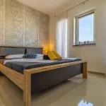 Cozy In *