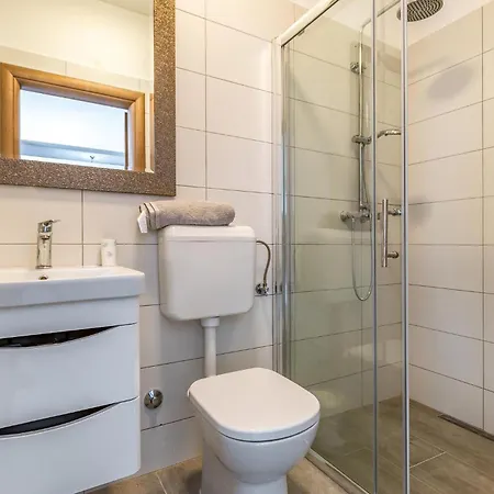 Amazing In 別荘 Galižana