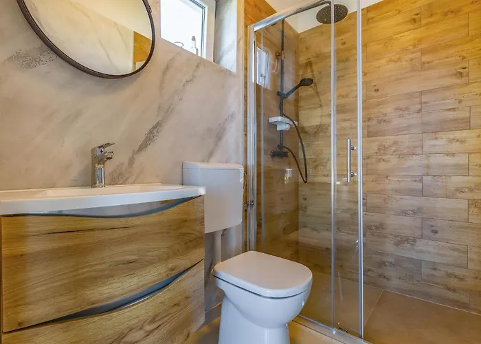 Amazing In Vikendica